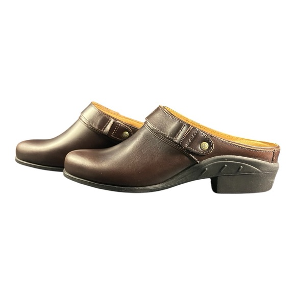 Ariat Brown Leather Clogs - Comfortable & Stylish - Picture 4 of 7